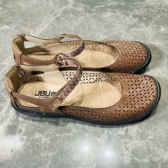 JBU by Jambu Womens Slip Ons BelleRose Tan Arch Support Mary Janes Comfort SZ 10 - Picture 3 of 5
